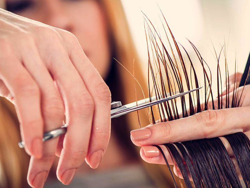 ۸ اشتباه رایج خانم‌ها در مراقبت مو! (۱)